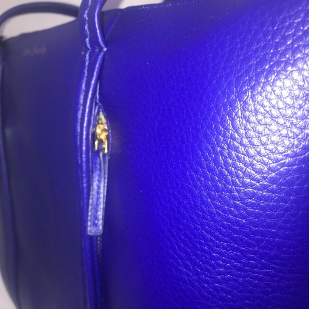 Vera Bradley GAGE BLUE Leather Mallory TOTE NWT - Picture 4 of 8